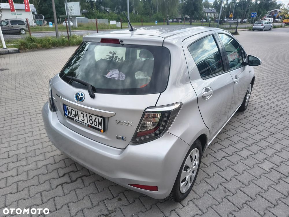 Toyota Yaris - 1