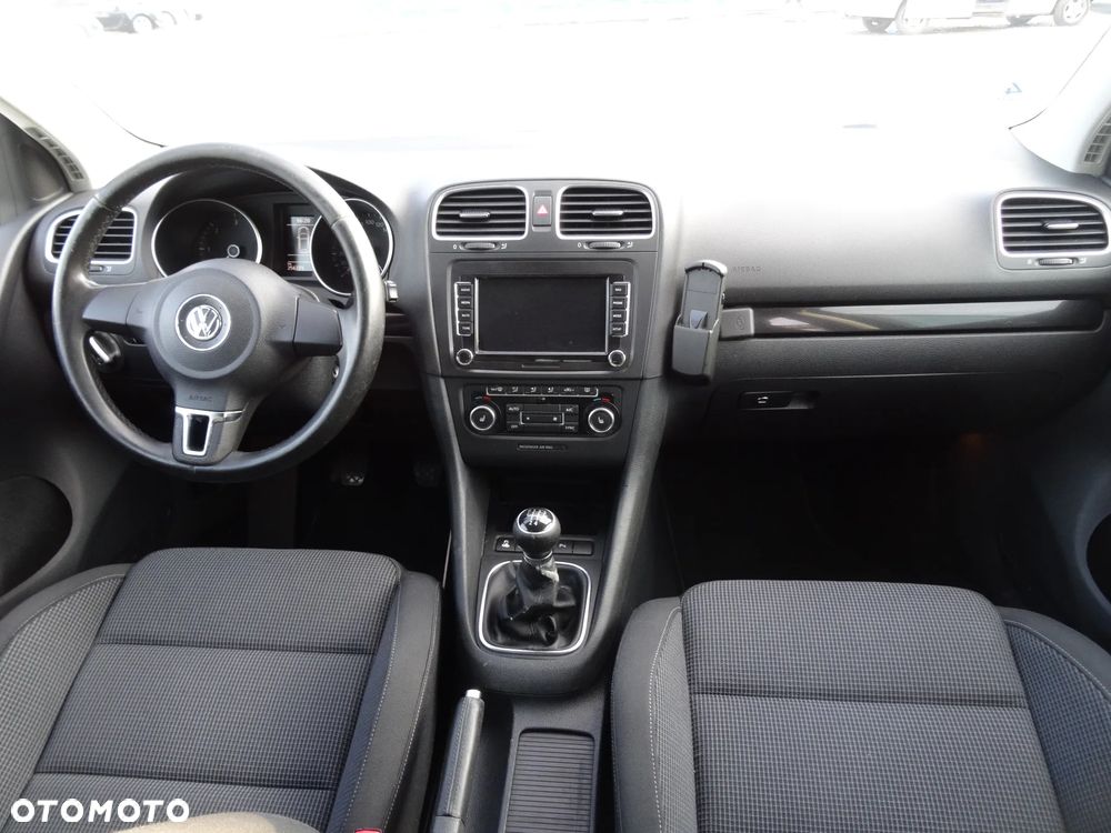 Volkswagen Golf 1.6 TDI BlueMotion Technology Cup - 12