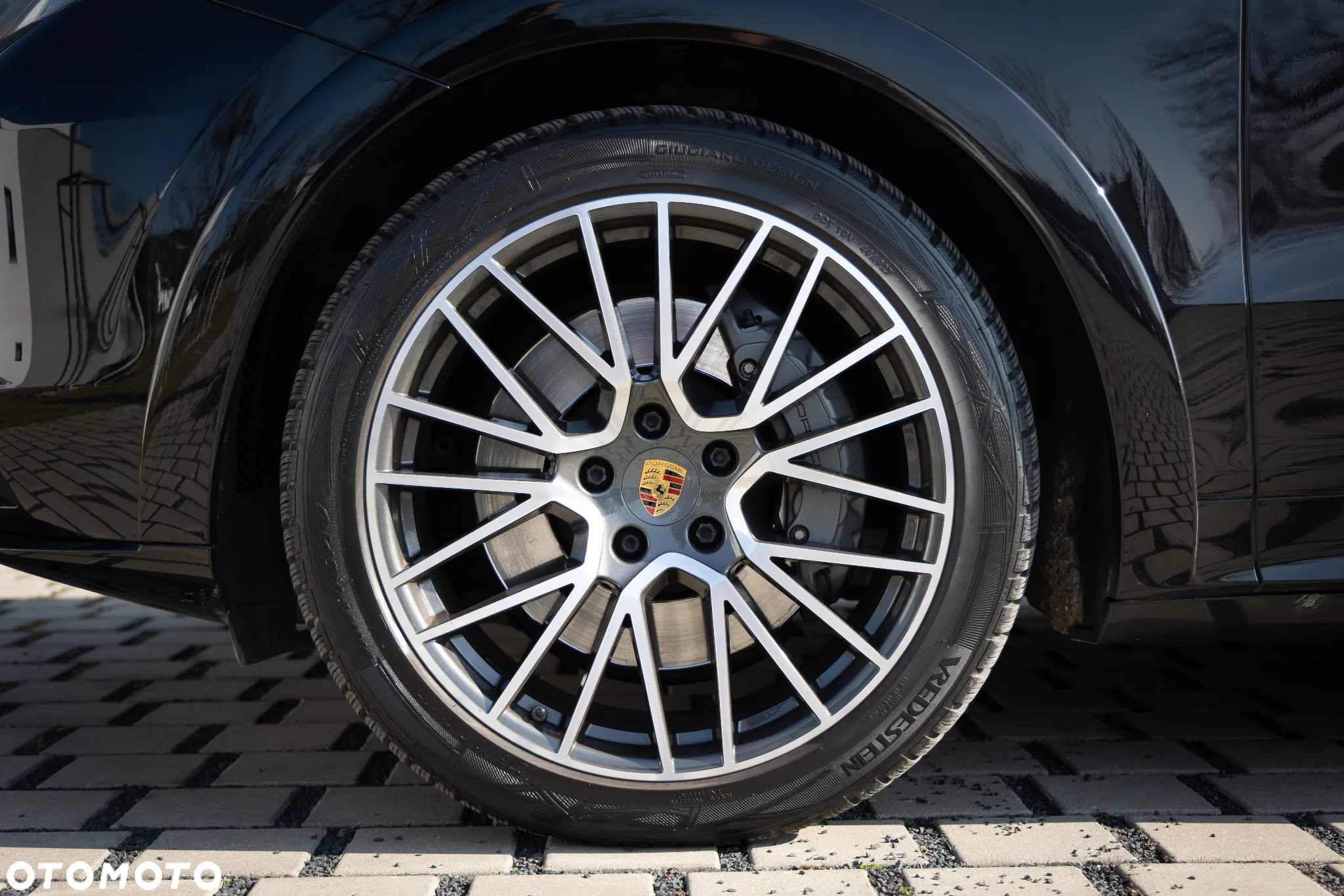 Porsche Cayenne S - 38