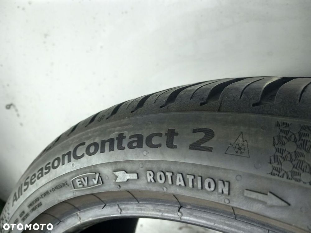225/40R18 Continental AllSeasonContact 2 - 4