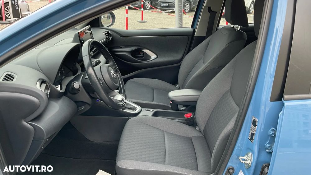 Toyota Yaris 1.5 VVT-i HSD Active - 14
