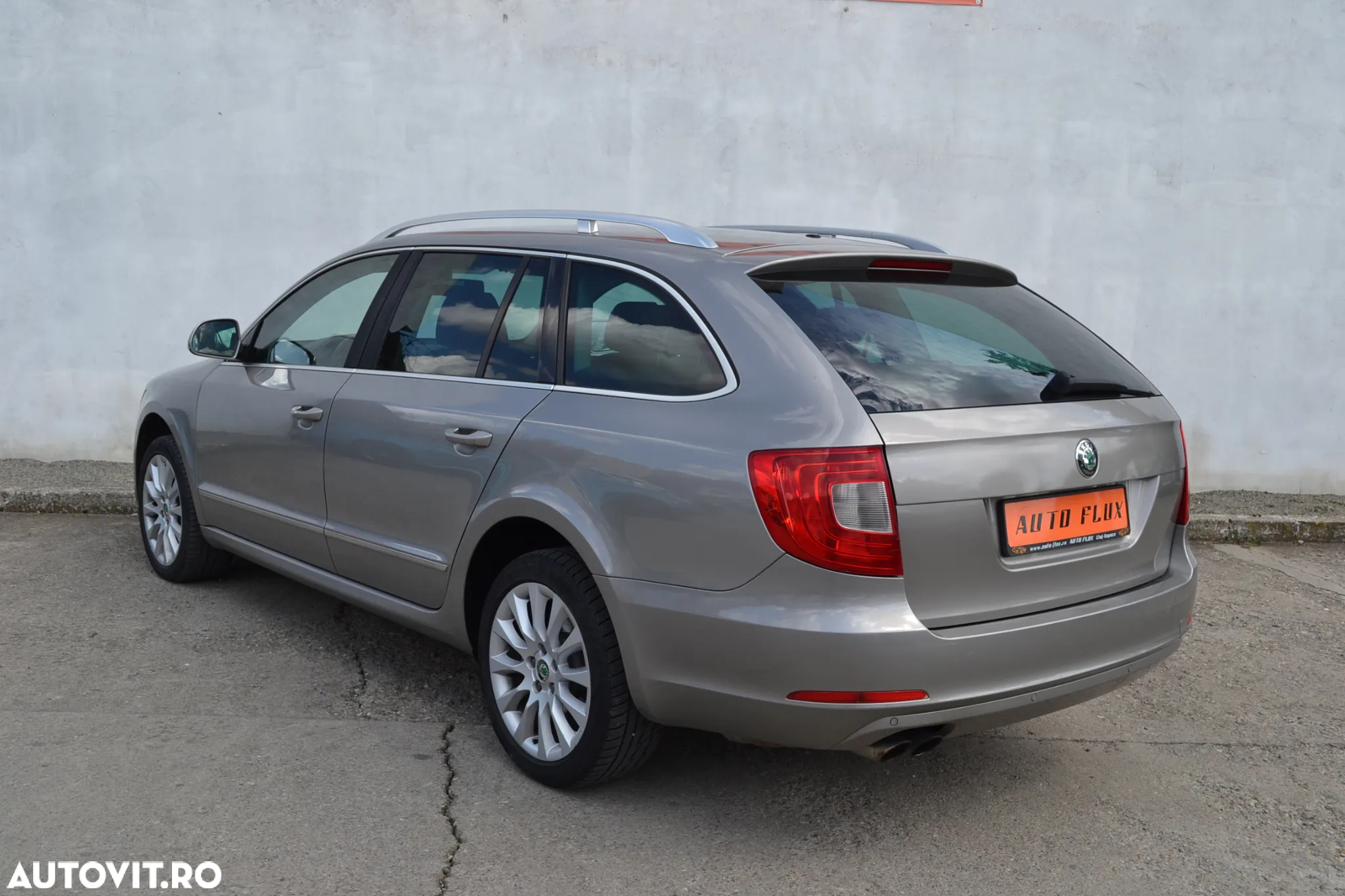 Skoda Superb 1.8 TSI Ambition DSG - 4