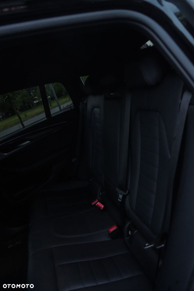 BMW X4 xDrive20d sport - 10