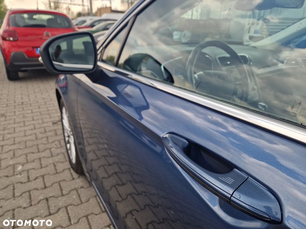 Ford Mondeo 2.0 CVT - 11