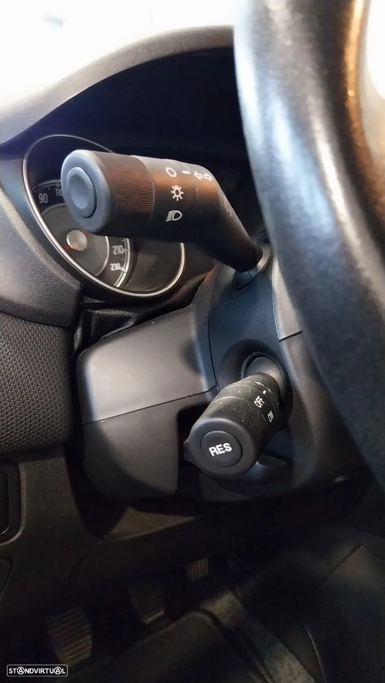 Fiat Punto 1.2 Lounge S&S - 15