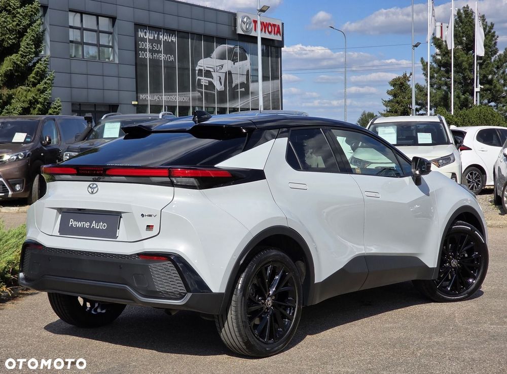 Toyota C-HR - 6