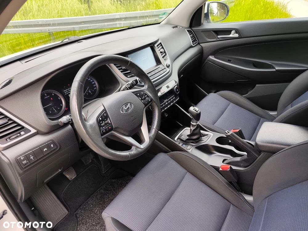 Hyundai Tucson blue 1.7 CRDi 2WD Passion - 6