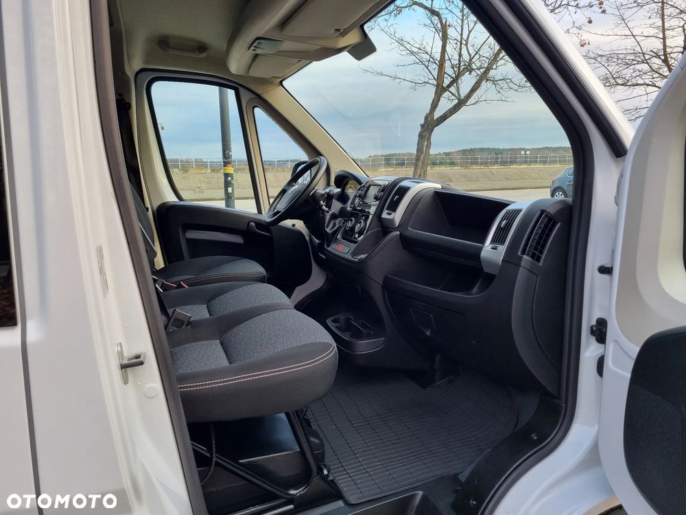 Fiat Ducato 2.3 Multijet 140 KM 6-cio Osobowy L3H2 Brygadowy - 16