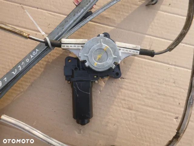 PODNOŚNIK SZYBY LEWY PRZÓD LEWY PRZEDNIE CHRYSLER VOYAGER IV 00-07 - 12