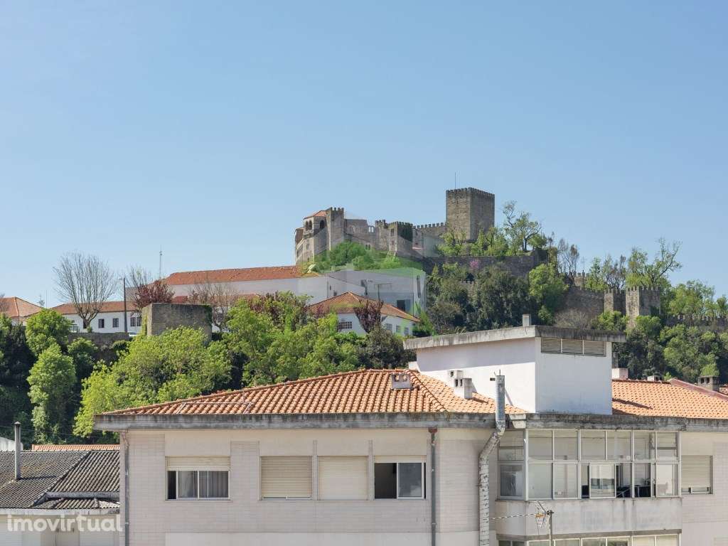 T4 com garagem no centro de Leiria (Maringá) - Grande imagem: 2/40