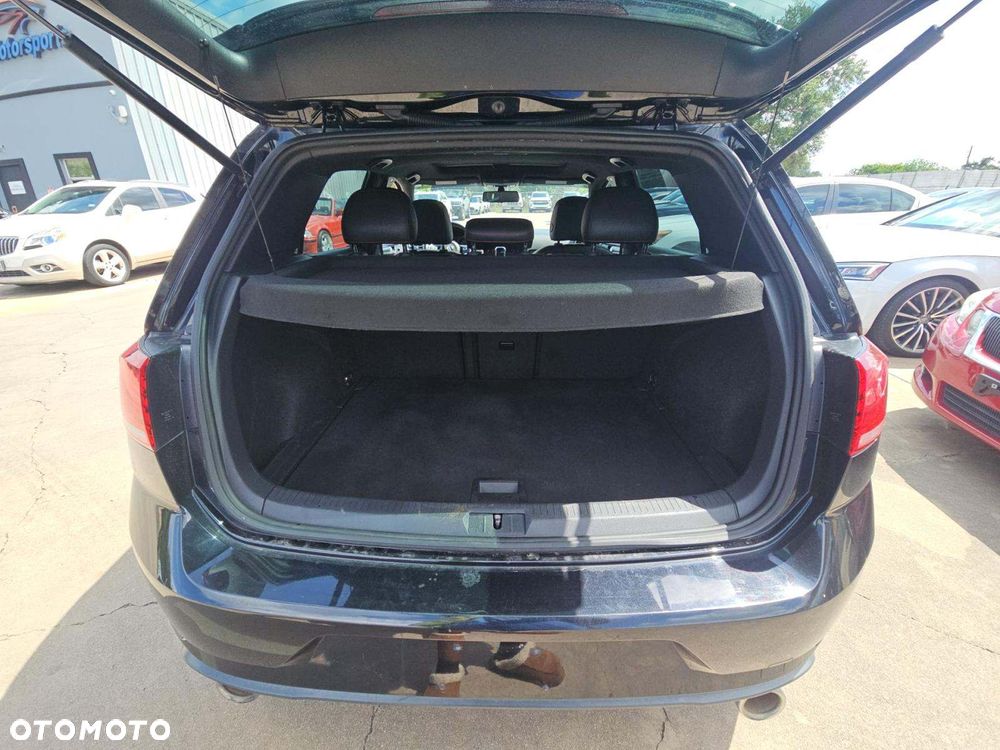 Volkswagen Golf - 12