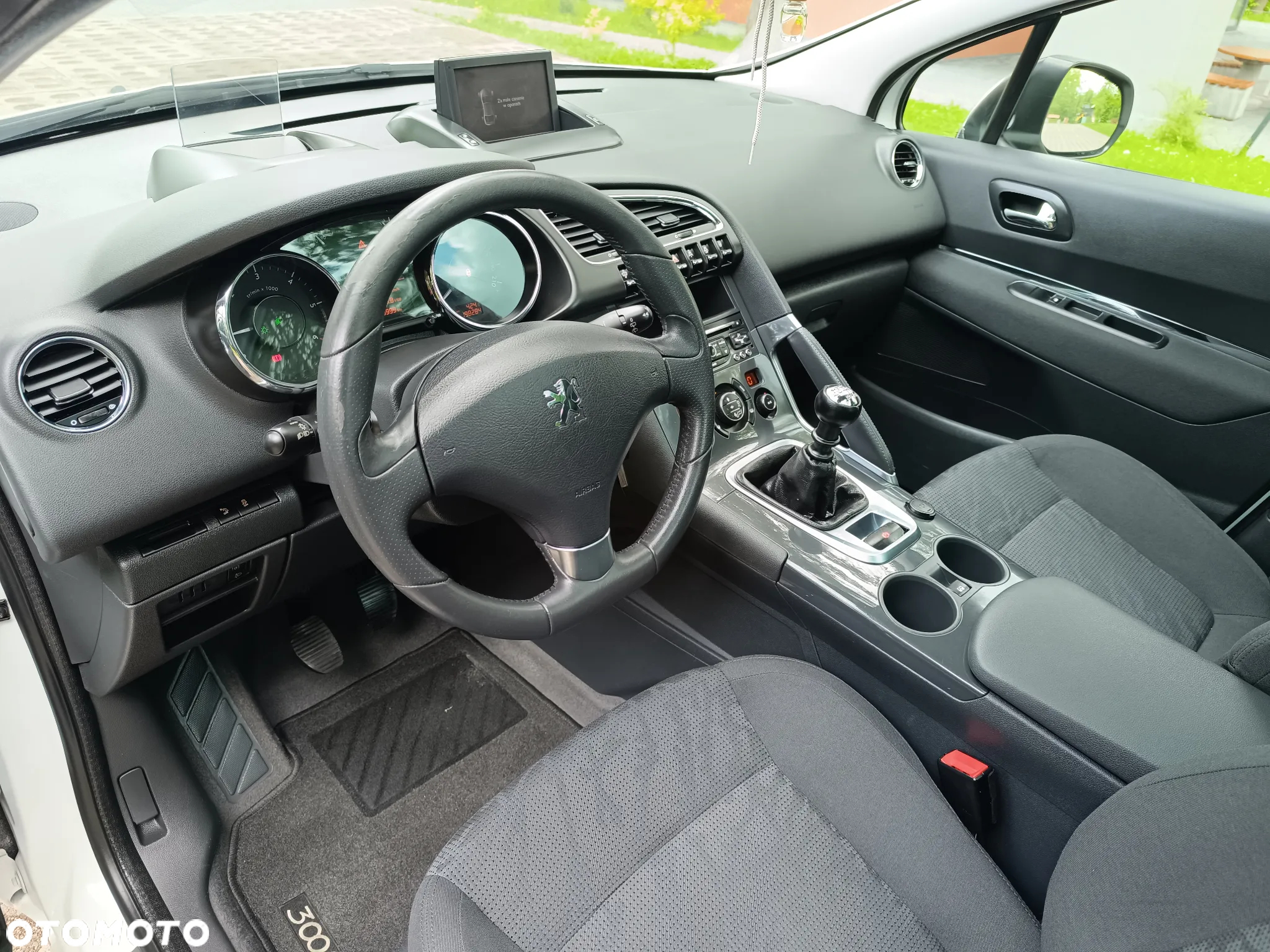 Peugeot 3008 1.6 HDi Active - 22