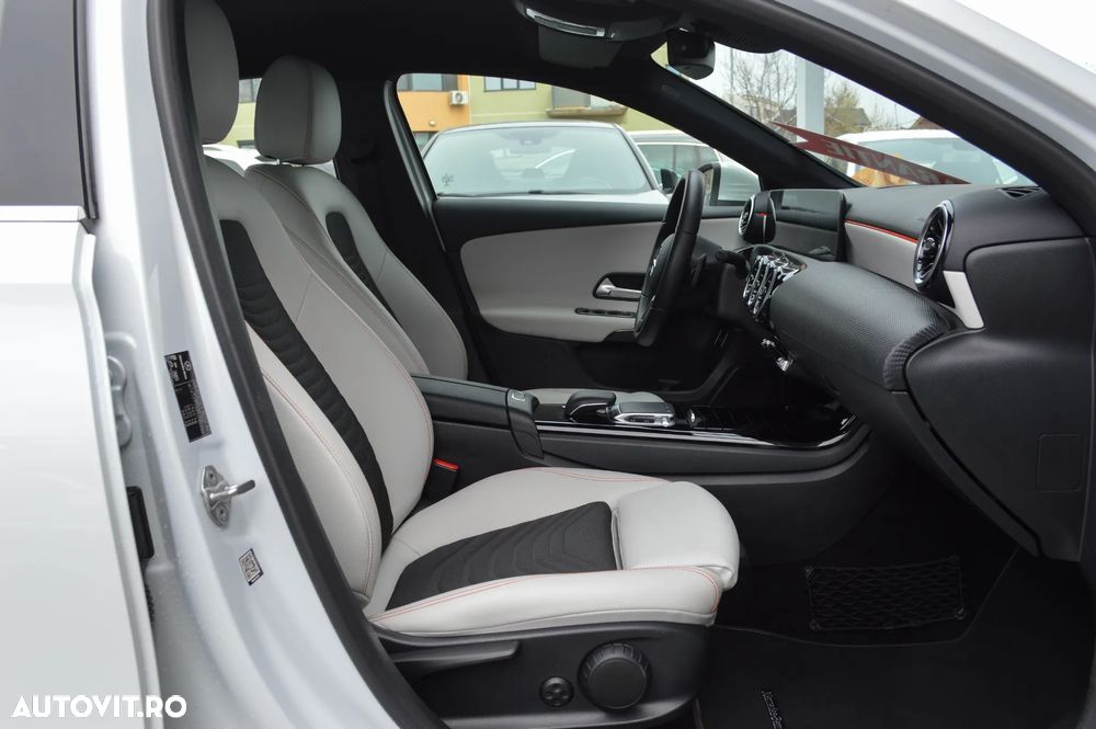 Mercedes-Benz A 180 d 7G-DCT Progressive - 26