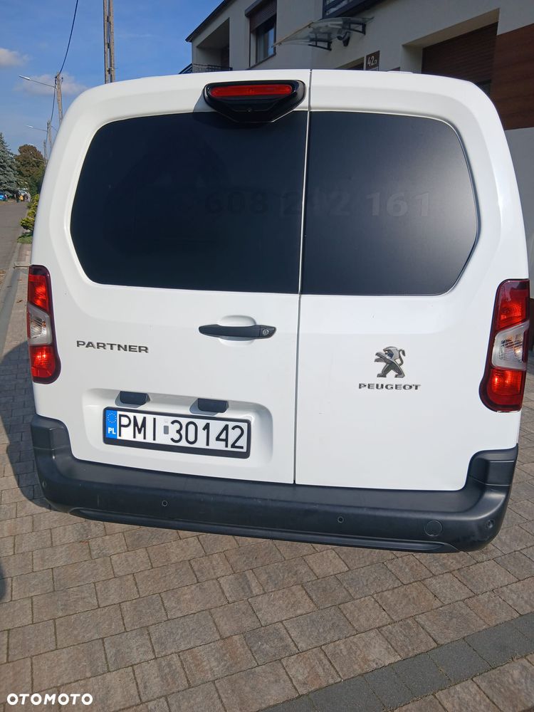 Peugeot Partner - 11
