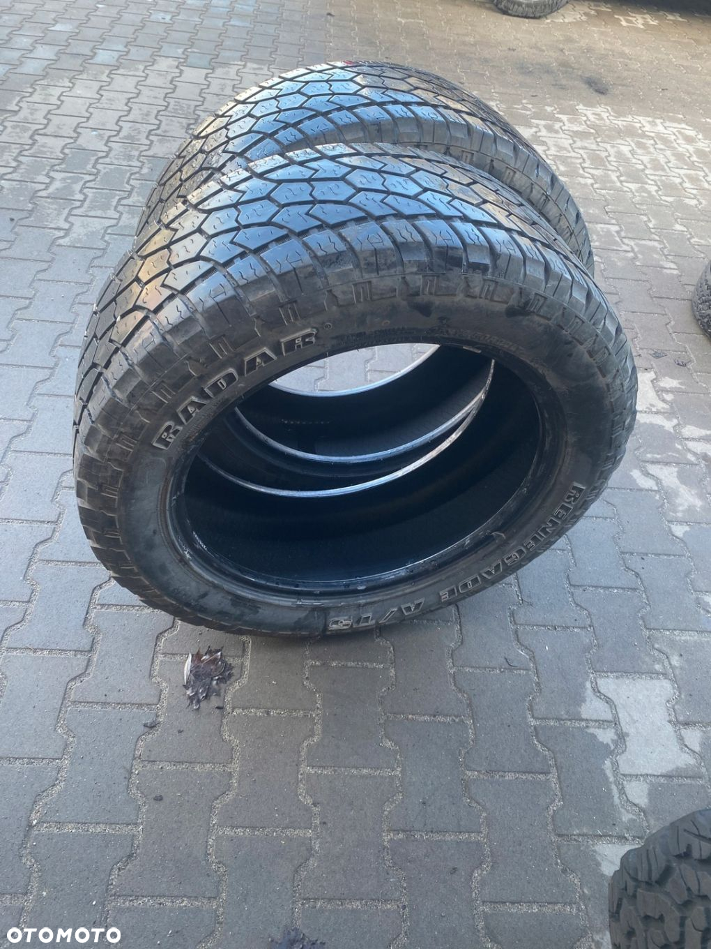 35x12.50-22 117Q Radar Renegade A/T 2szt. - 3