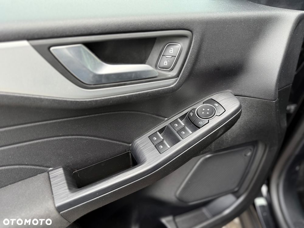 Ford Kuga 1.5 EcoBoost TITANIUM - 15