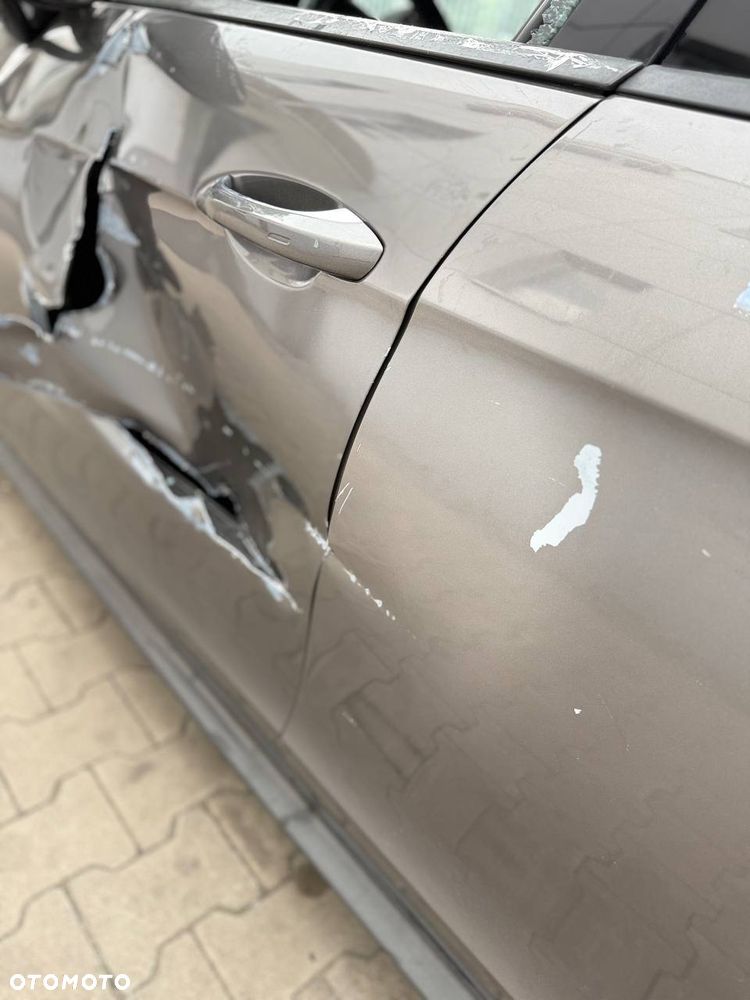 Porsche Panamera 4 - 20