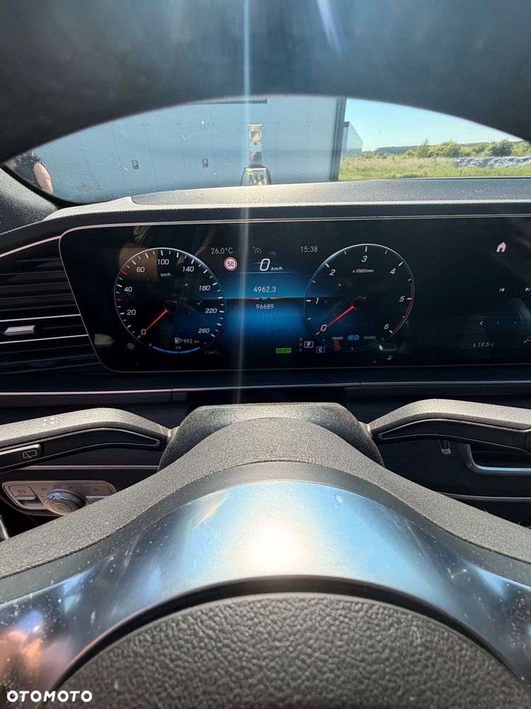 Mercedes-Benz GLE 300 d 4-Matic - 8
