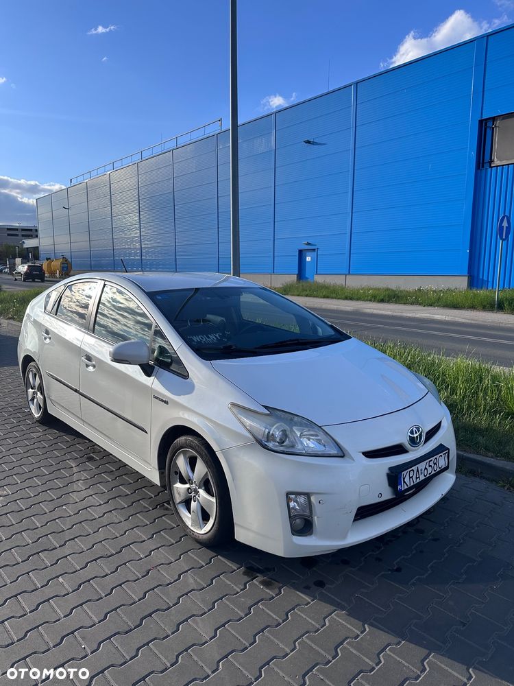 Toyota Prius - 1