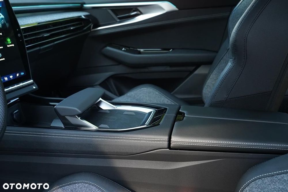 Renault Austral 1.2 E-Tech Full Hybrid 200 Techno MMT - 24