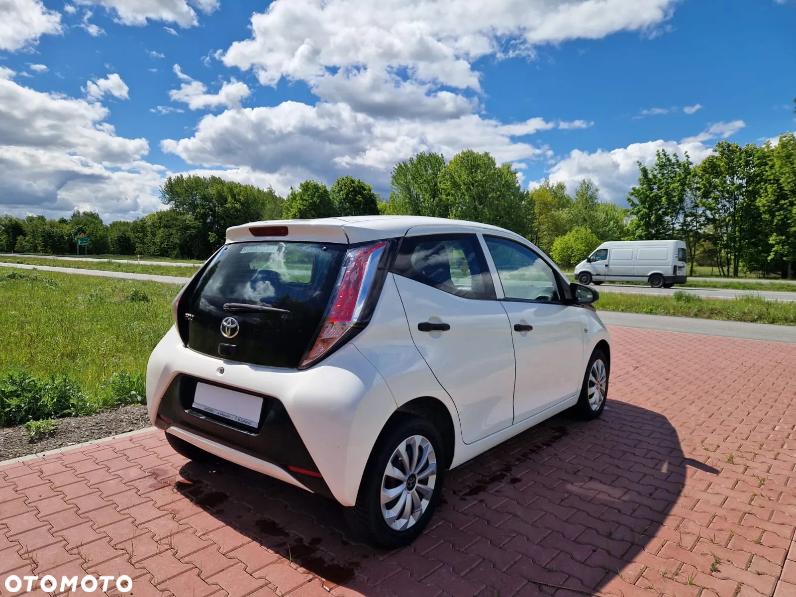 Toyota Aygo 1.0 VVT-i Sprint EU6 - 6