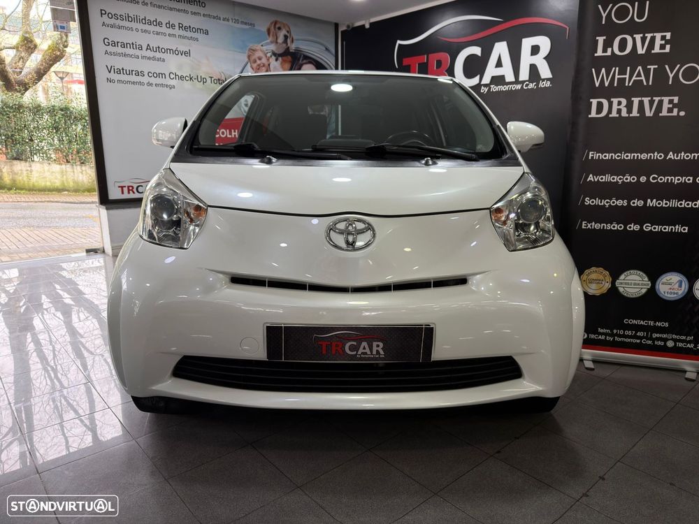 Toyota iQ 1.0 VVT-i 2 EP - 12