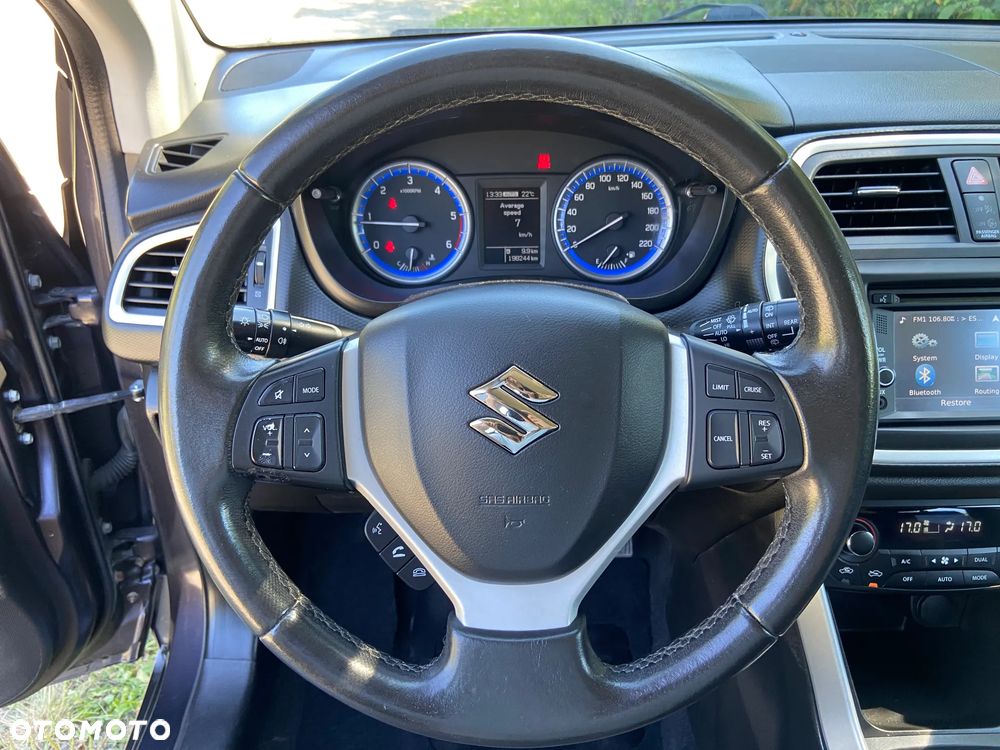 Suzuki SX4 S-Cross 1.6 DDiS Allgrip Comfort - 24