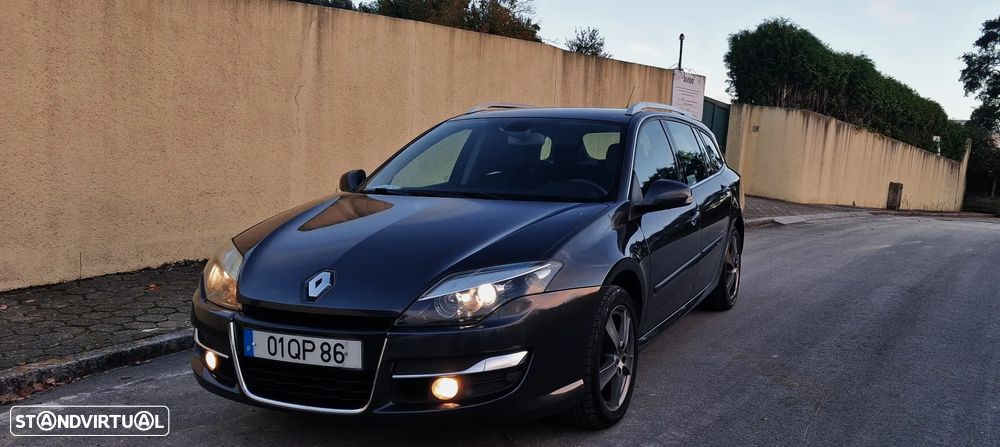 Renault Mégane Sport Tourer 1.5 dCi Dynamique S - 1