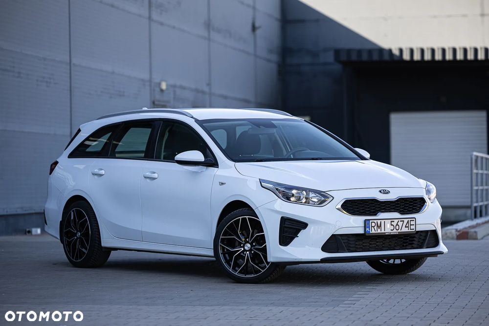 Kia Ceed 1.6 CRDi SCR GT-Line - 2