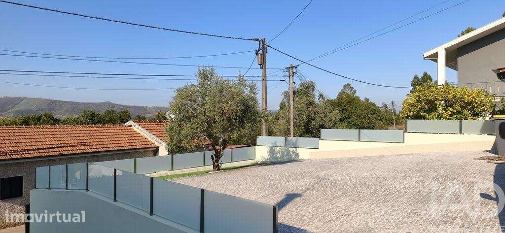 Moradia isolada T3 em Sandim, Olival, Lever e Crestuma de 88 m2 - Grande imagem: 4/29