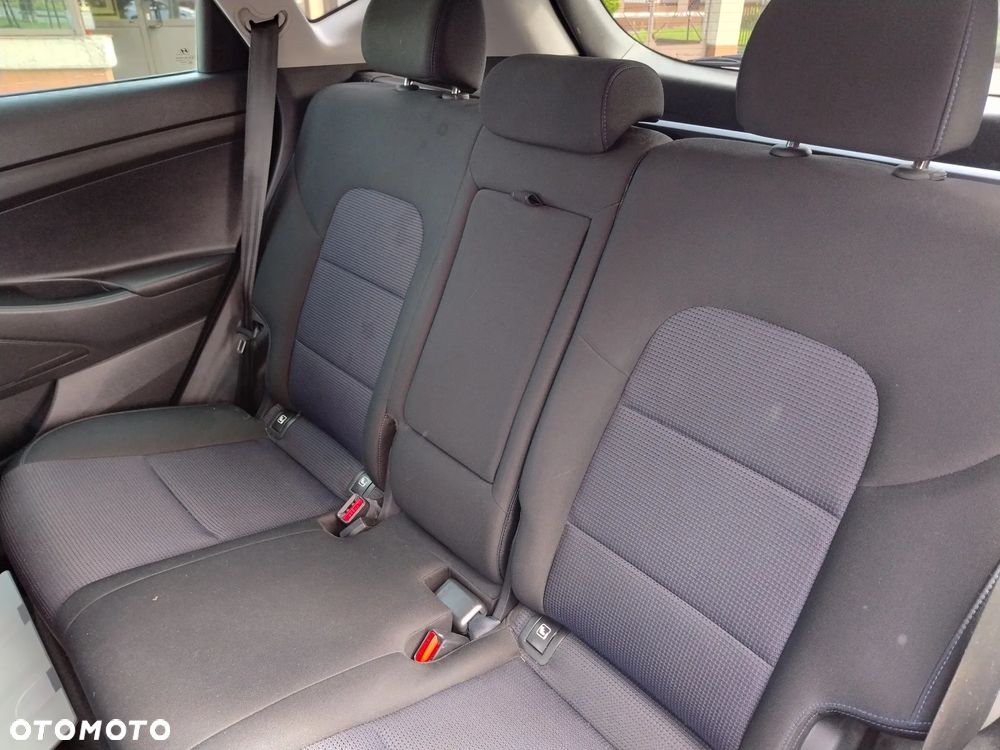 Hyundai Tucson 1.6 GDI BlueDrive Comfort 2WD - 12