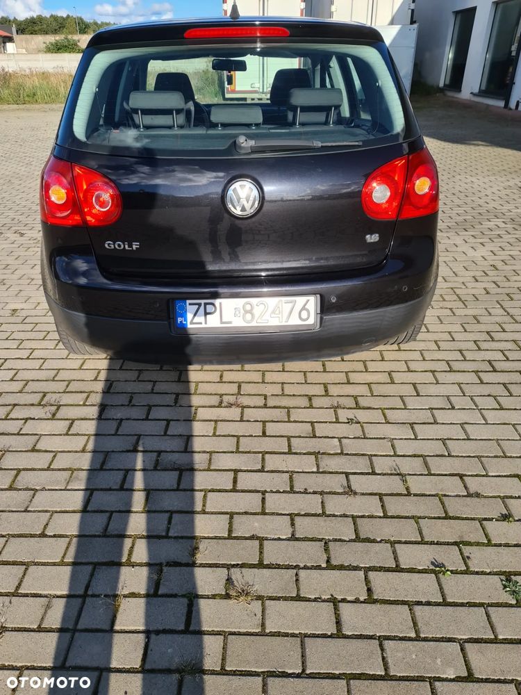 Volkswagen Golf - 4