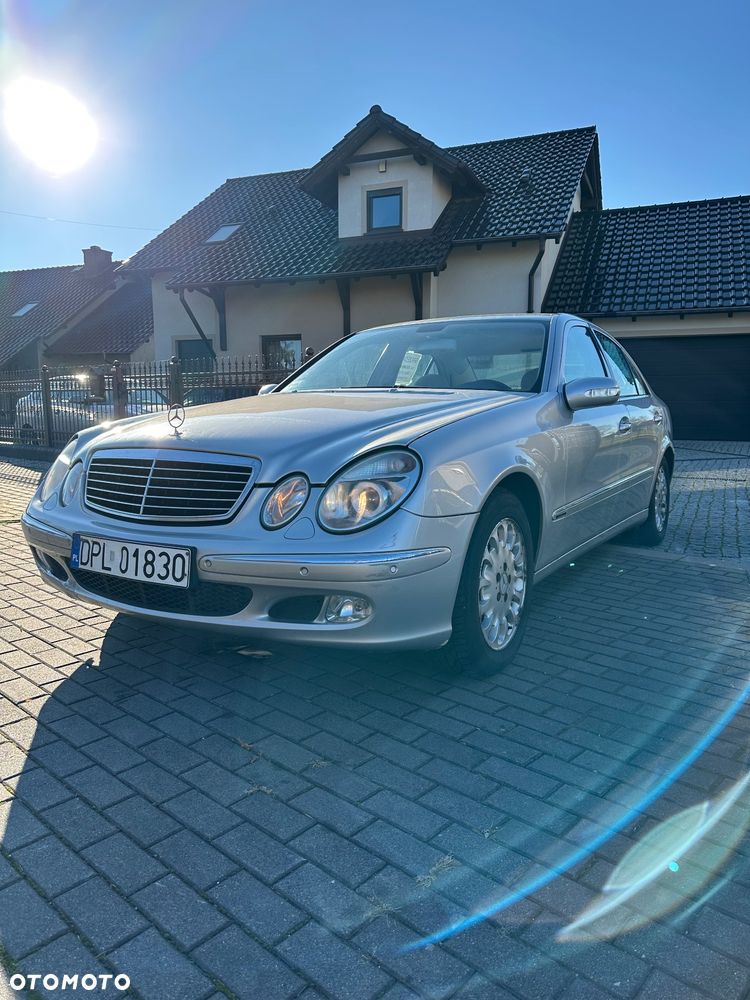 Mercedes-Benz Klasa E 320 CDI T Elegance - 1