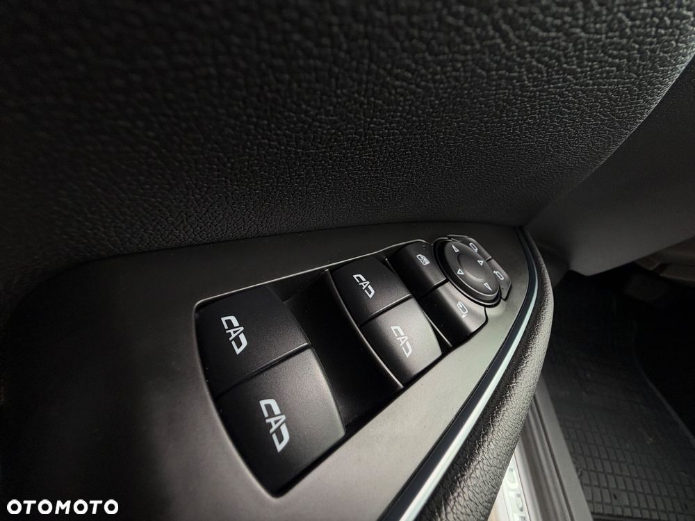 Opel Insignia 1.5 T Innovation S&S - 15