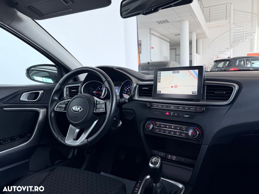 Kia Ceed 1.6 DSL MHEV Star - 10