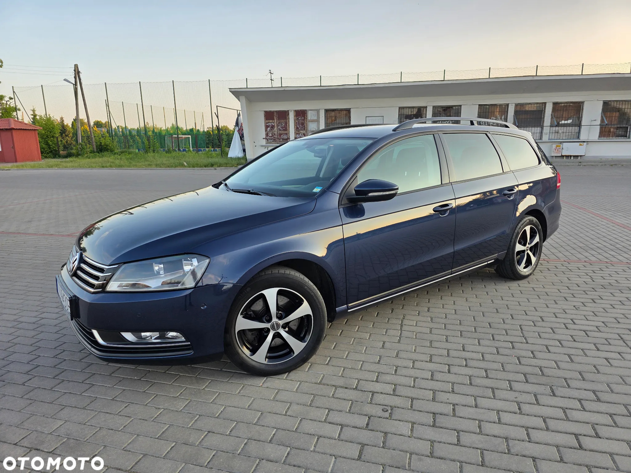 Volkswagen Passat 2.0 TDI Highline DSG - 2