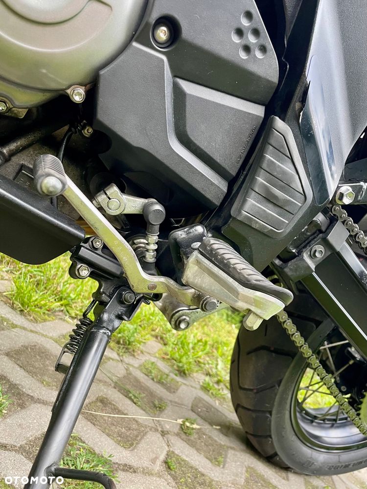 Suzuki V-STROM - 27