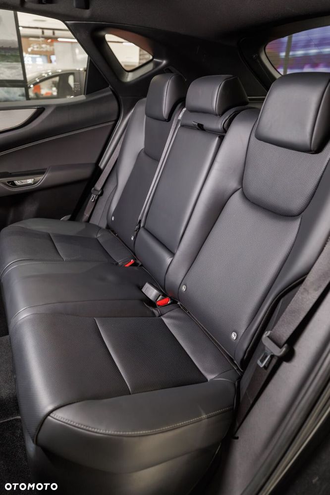 Lexus NX 350h F Sport AWD - 17