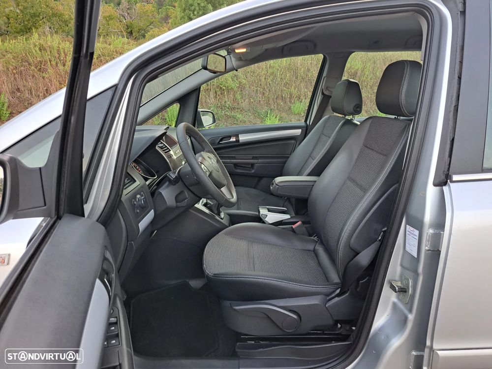 Opel Zafira 1.9 CDTI Cosmo - 12