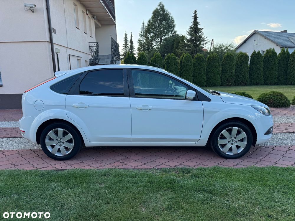 Ford Focus 1.8 FF Platinium X - 12