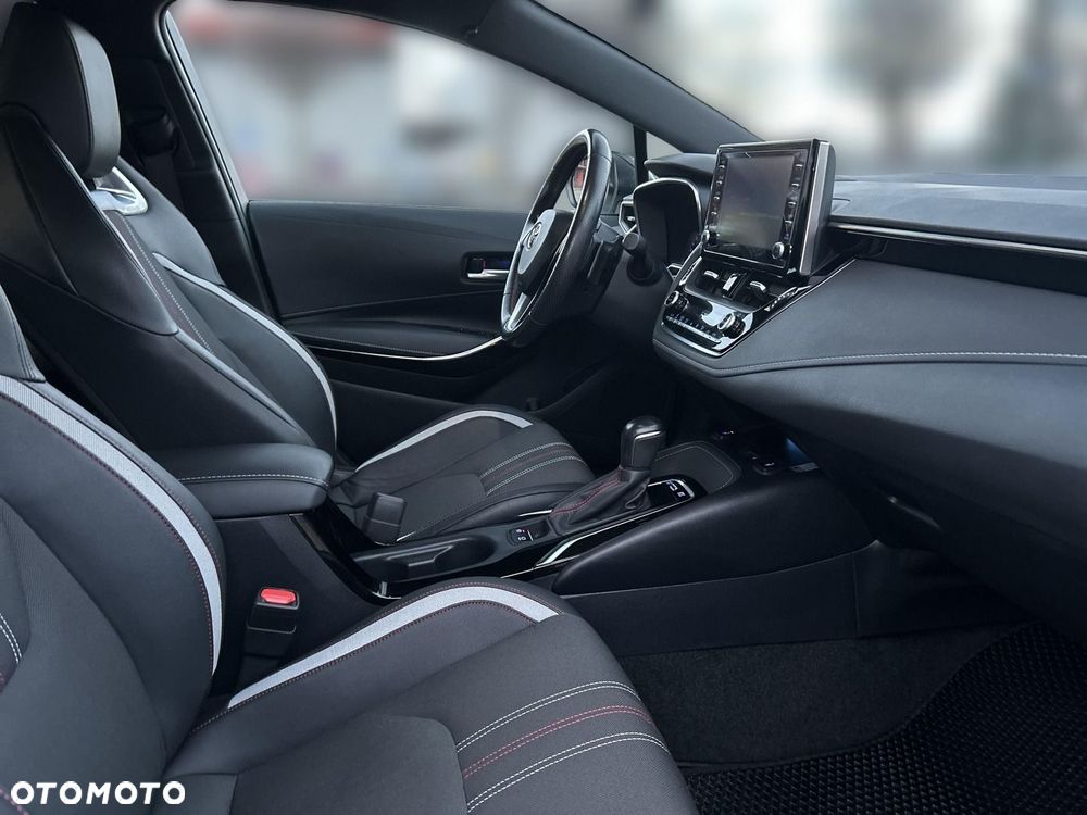 Toyota Corolla 2.0 Hybrid GR Sport - 9