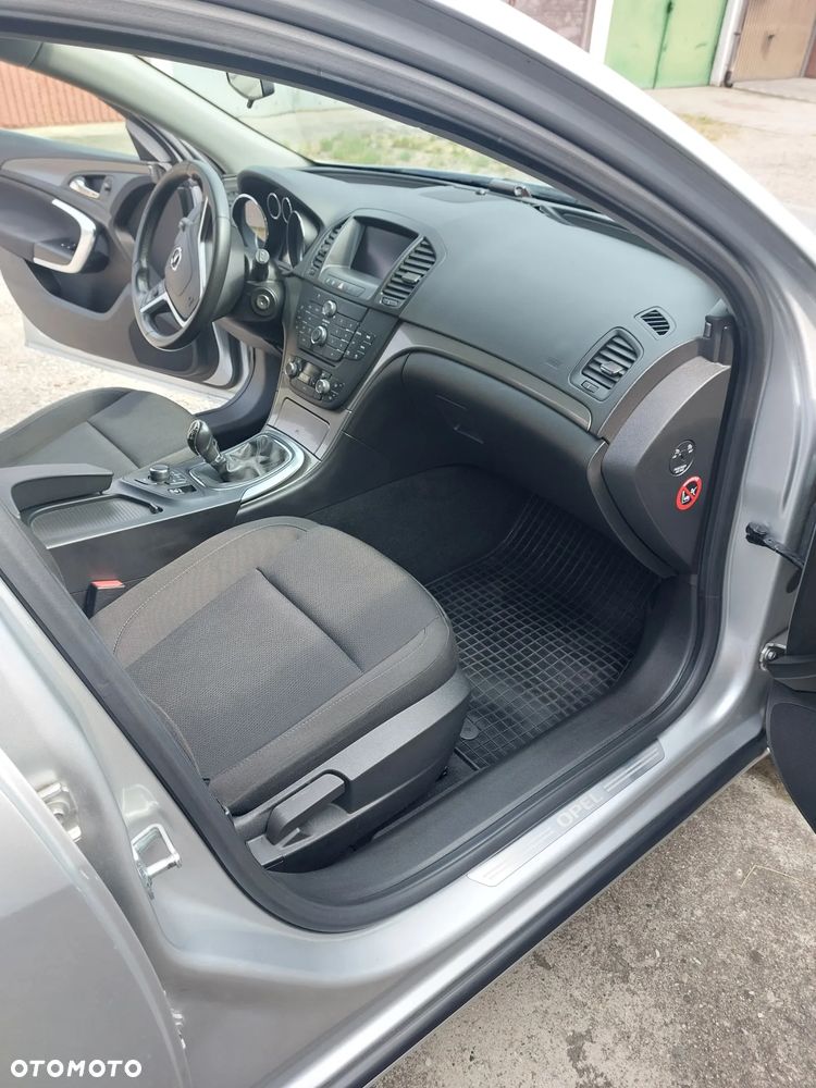 Opel Insignia 1.8 Sport - 4
