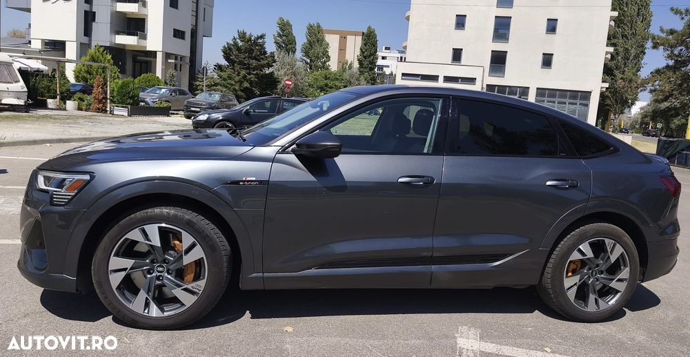 Audi e-tron - 21