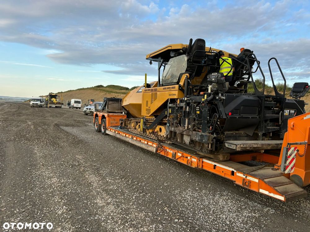 Caterpillar AP655F - 2