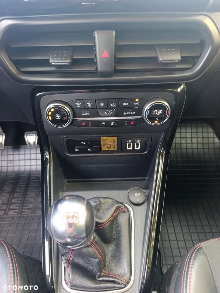 Ford EcoSport 1.0 EcoBoost ST-LINE - 18