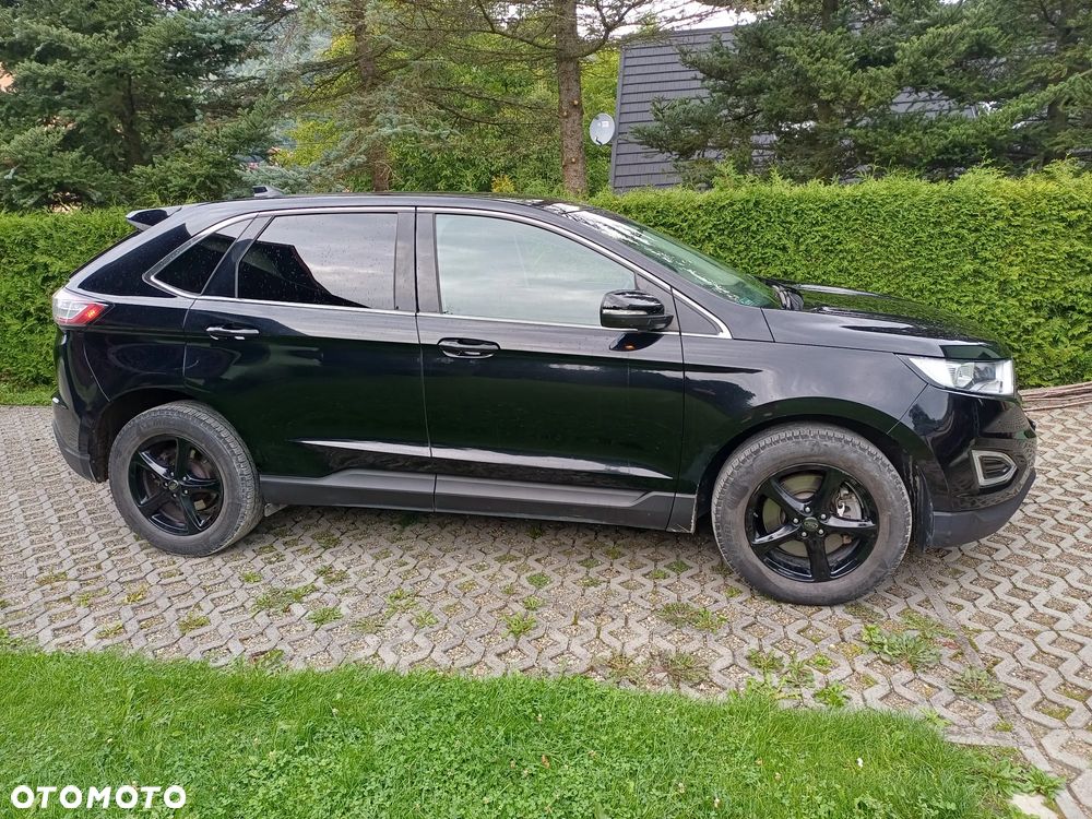 Ford Edge - 2