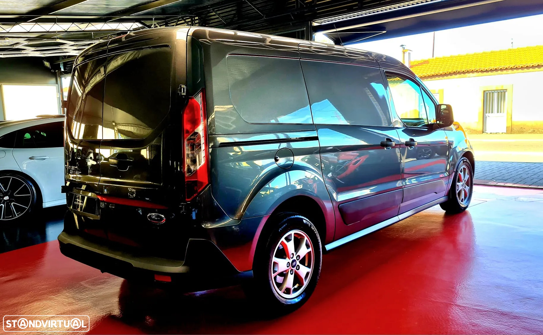 Ford TRANSIT CONNECT - 19
