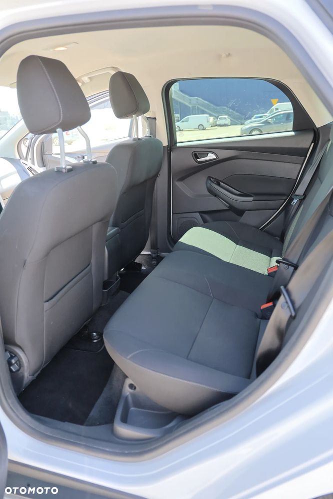 Ford Focus 1.6 TI-VCT Trend - 23
