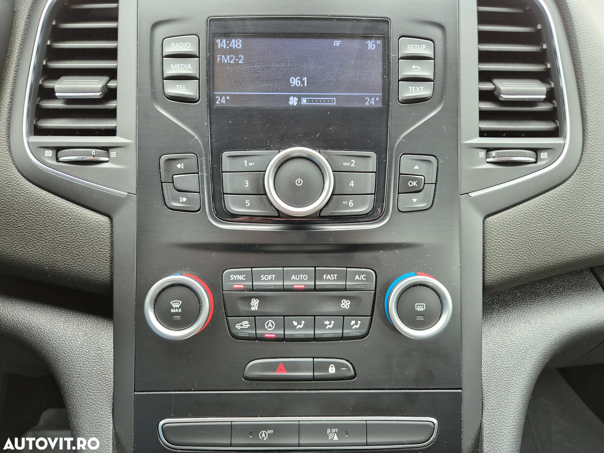 Renault Megane TCe 140 EDC GPF Zen - 22