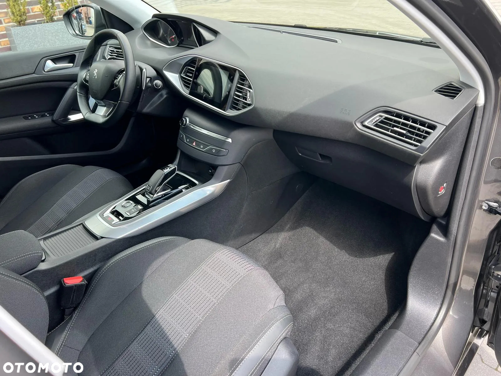 Peugeot 308 1.5 BlueHDi Active S&S EAT6 - 13